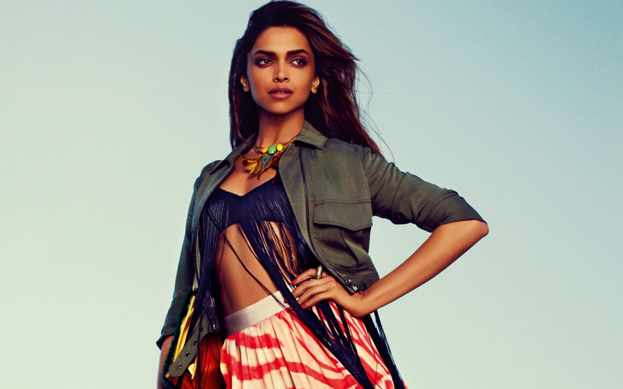 Bild Markiert Mit Brunette Deepika Padukone Celebrity Star Indian