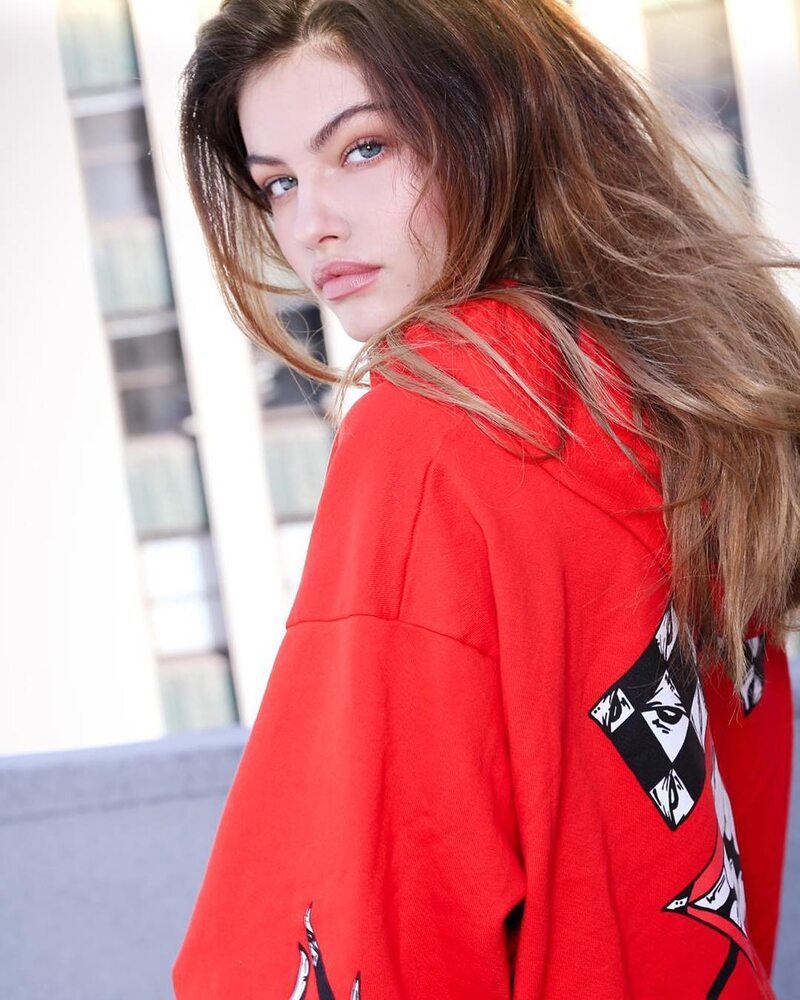 Bild Markiert Mit Skinny Brunette Thylane Blondeau Celebrity Star