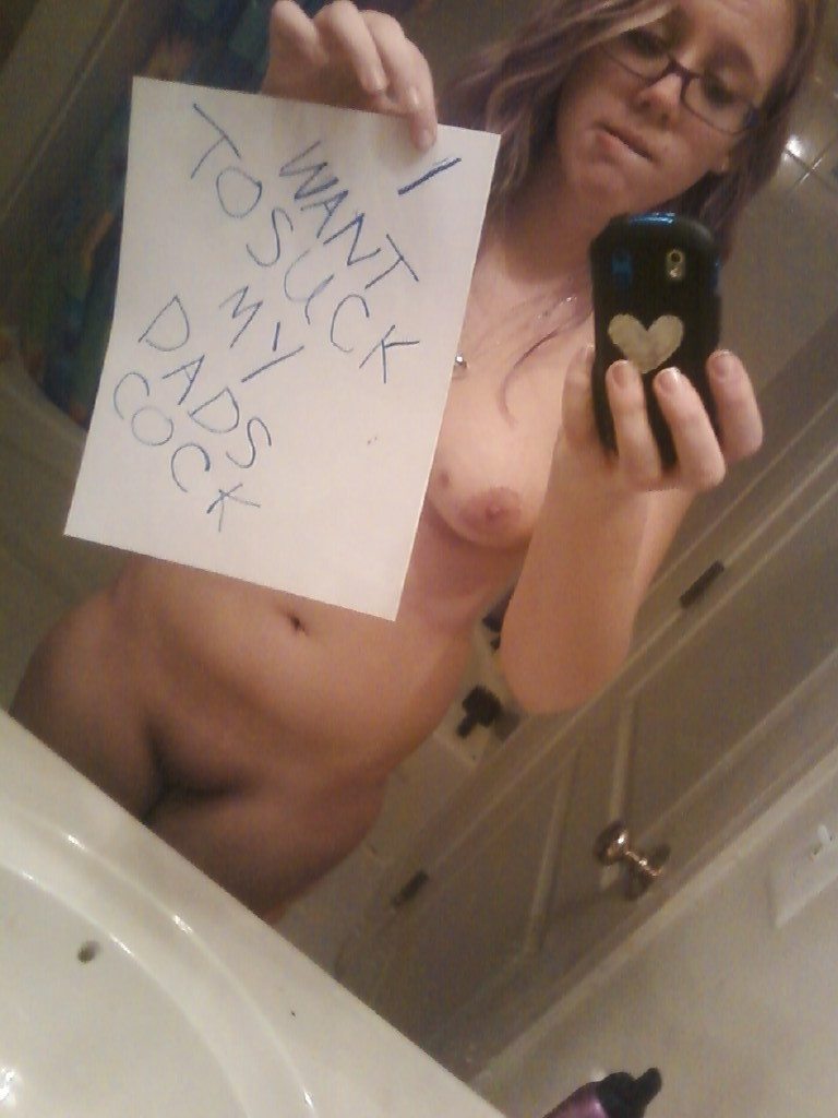 Bild markiert mit: Mirror, Redhead, Selfie, Boobs, Tummy