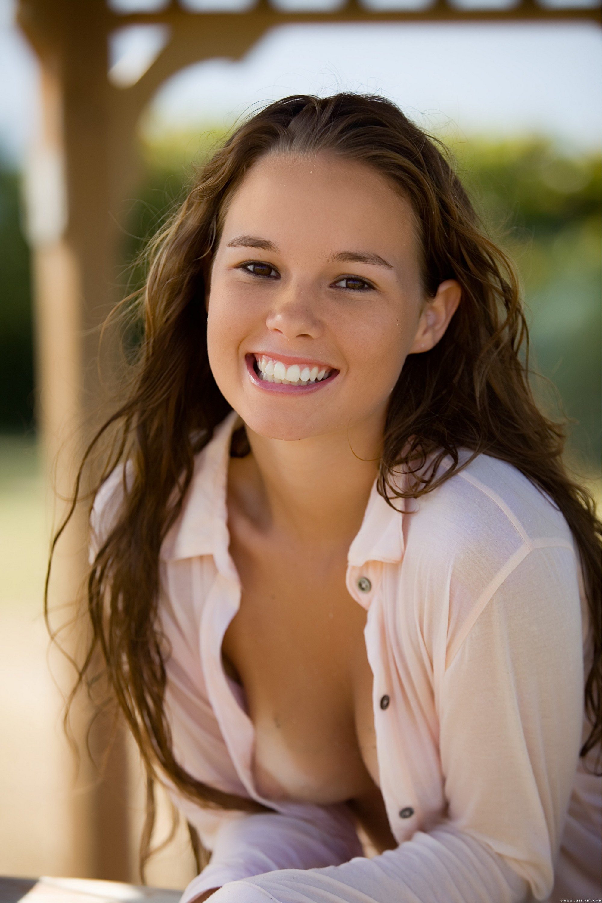 Bild markiert mit: Skinny, American, Aria A, Brunette, Erivia, Eyes, MET Art, Smiling, Cute