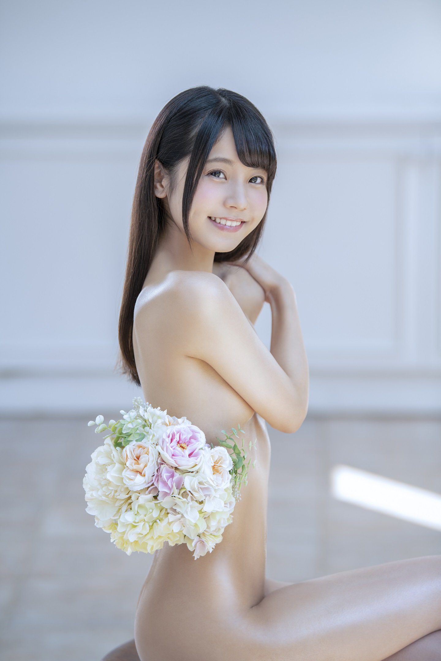 Bild markiert mit: Skinny, Asian, Ichika Nagano, Cute, Eyes, Japanese, Shy, Smiling