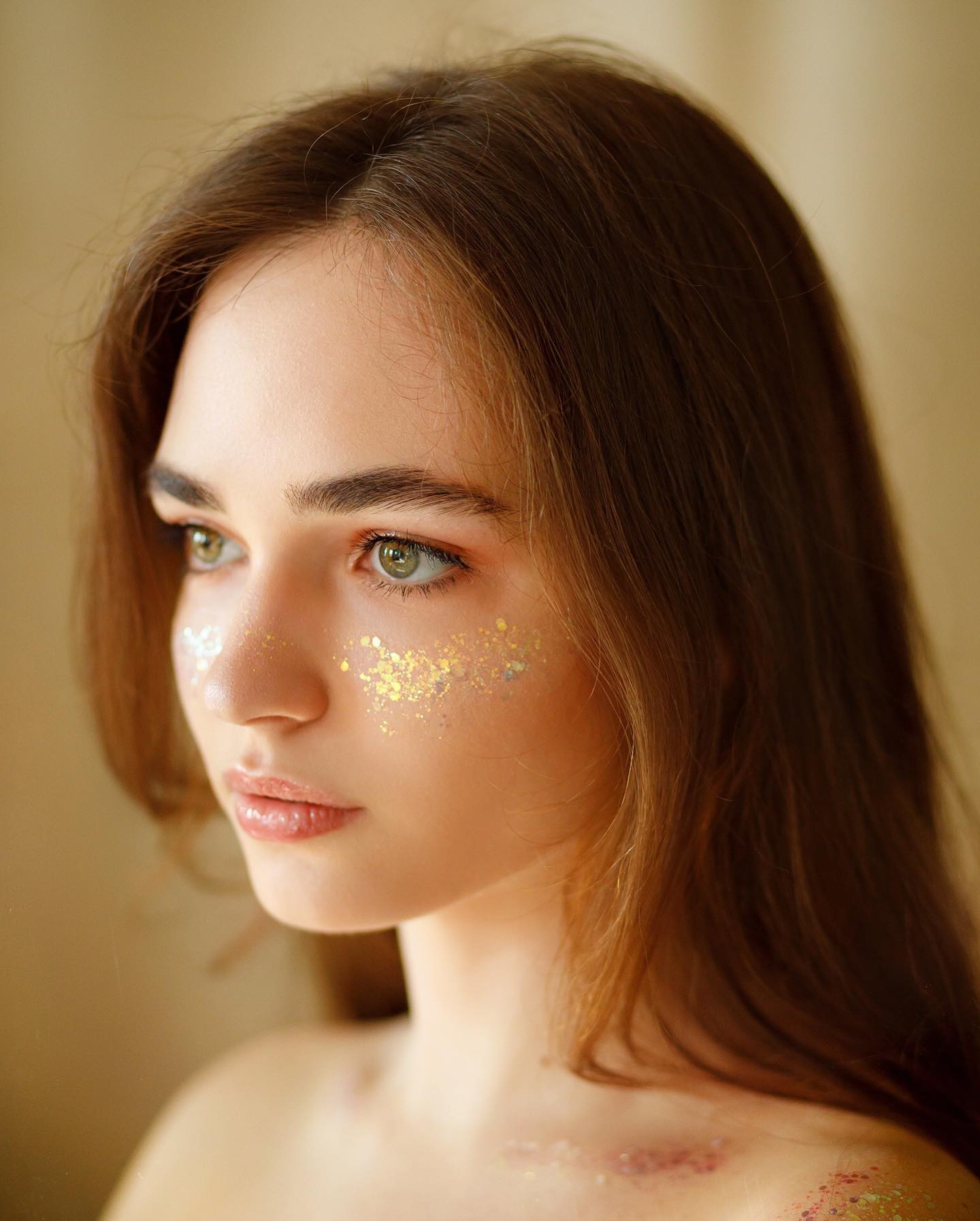 Bild markiert mit: Skinny, Brunette, Eyes, Igor Kuprianow, milla_chibiz, Cute, Face, Safe for work