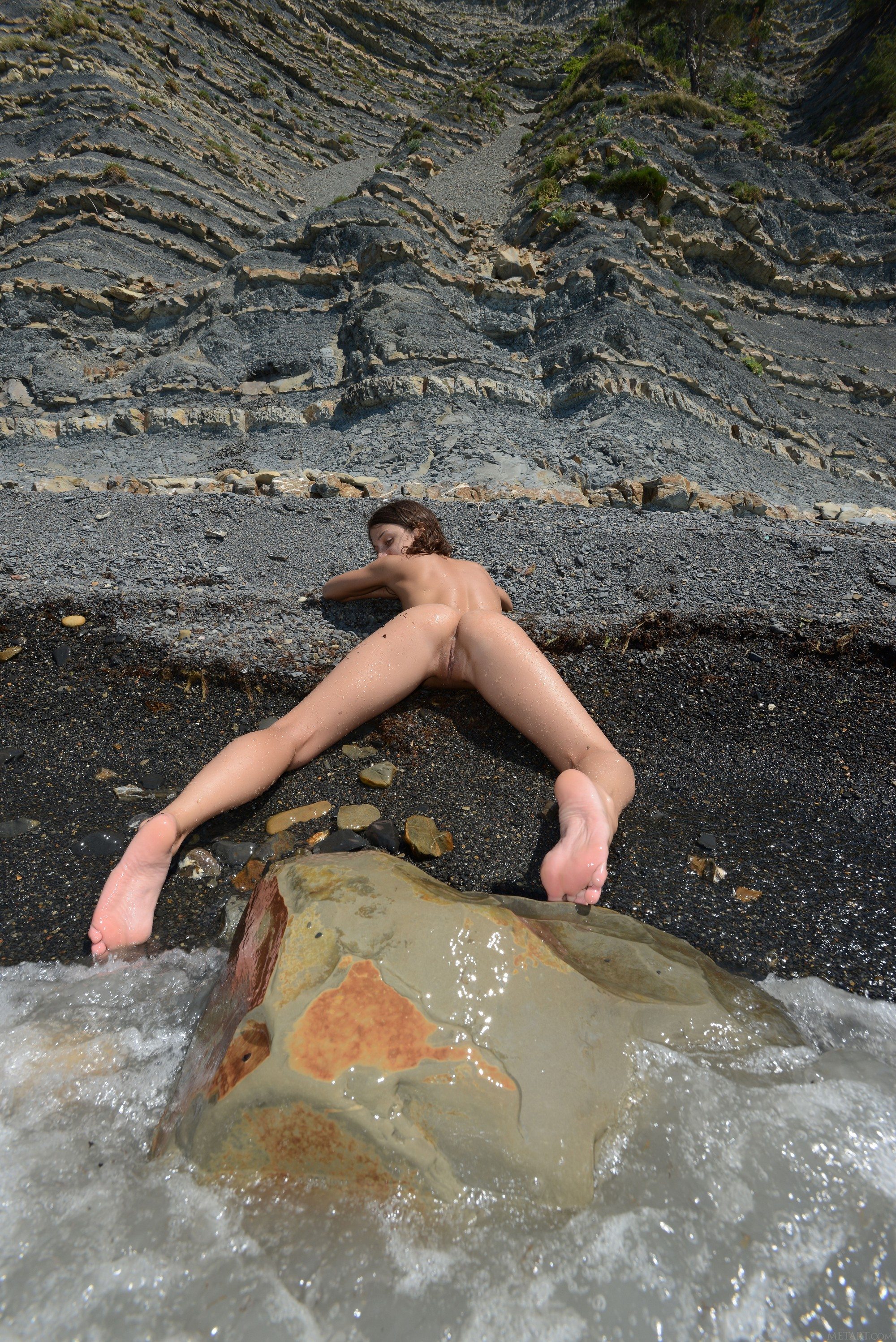 Bild markiert mit: Skinny, Brunette, Foxy Di - Nensi B - Medina U, MET Art, Mikhail Paramonov - Paromov, Nature, Nyuso, Russian, Cute