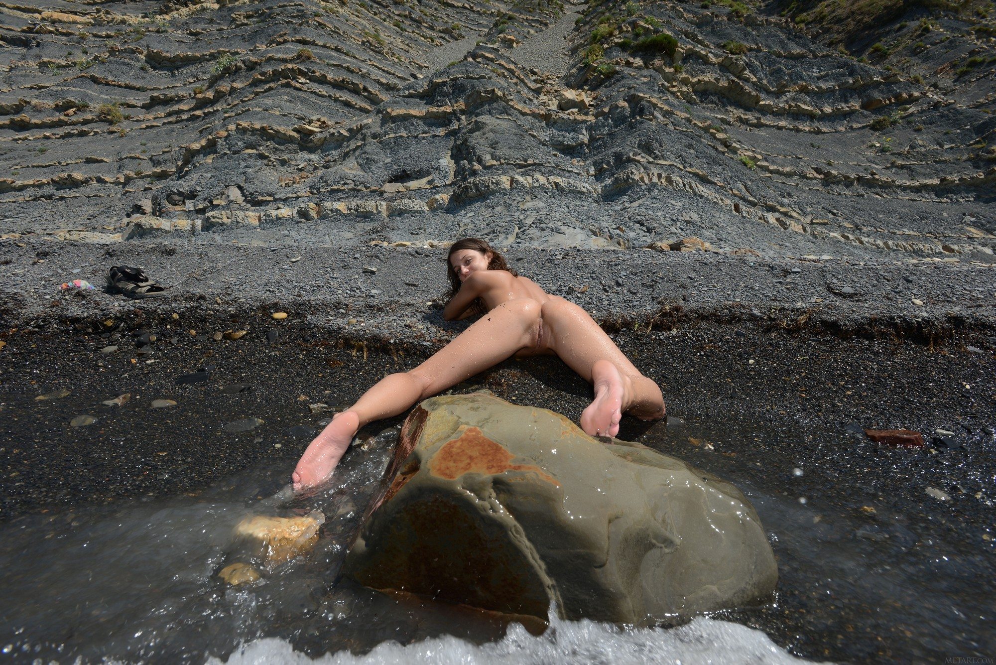 Bild markiert mit: Skinny, Brunette, Foxy Di - Nensi B - Medina U, MET Art, Mikhail Paramonov - Paromov, Nature, Nyuso, Russian, Cute