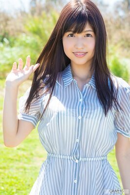 Bild markiert mit: Asian, Graphis, Momo Sakura, Cute, Eyes, Japanese, Nature, Safe for work, Smiling