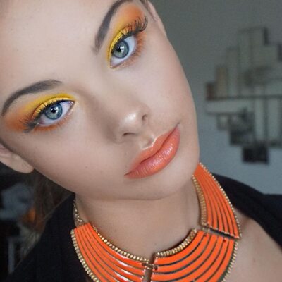 Picture tagged with: Australian, Brunette, Eyes, Meika Woollard, Mouth, Cute, Face