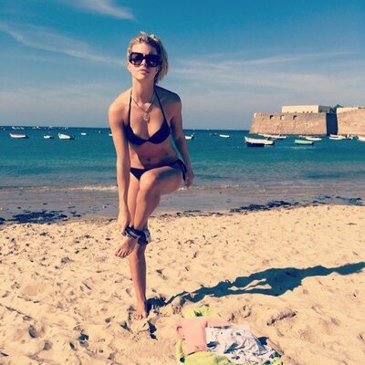 Bild markiert mit: Blonde, Beach, Bikini, Camgirl, Chaturbate, Jana Volkova