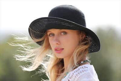 Bild markiert mit: Blonde, Clarice, MPL Studios, Cute, Eyes, Hat, Safe for work, Sexy Wallpaper, Ukrainian
