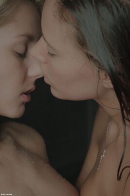 Bild markiert mit: Blonde, Clean Wet, Katya Clover - Mango A, Pinky June - Grace C - Anneli, X-Art, 2 girls, Czech, Face, Kissing, Lesbian, Russian