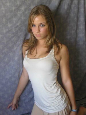 Bild markiert mit: Blonde, Eyes, Luscious Lia - Lily, Cute, Safe for work