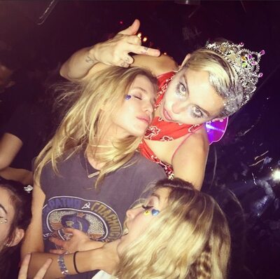 Bild markiert mit: Blonde, Miley Cyrus, American, Celebrity - Star, Leaked