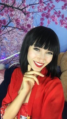 Bild markiert mit: Brunette, Bambii Bonsai, Camgirl, Chaturbate, nood.tv