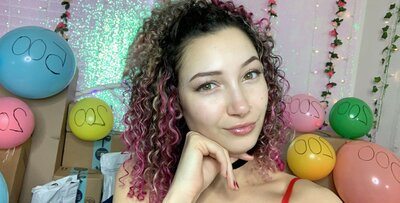 Bild markiert mit: Brunette, Bambii Bonsai, Camgirl, Chaturbate, nood.tv