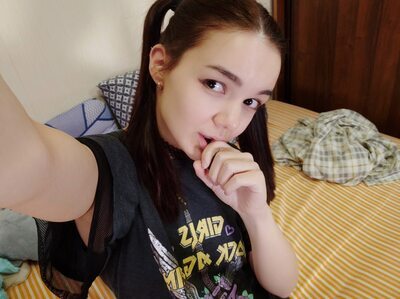 Bild markiert mit: Brunette, Camgirl, Chaturbate, MeowMeowMay, OnlyFans