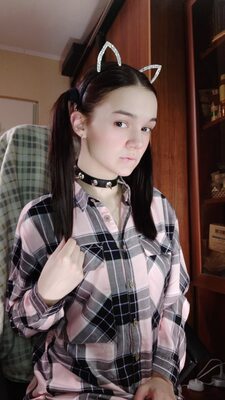 Bild markiert mit: Brunette, Camgirl, Chaturbate, MeowMeowMay