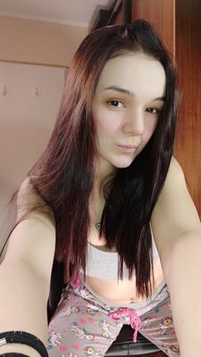 Bild markiert mit: Brunette, Camgirl, Chaturbate, MeowMeowMay