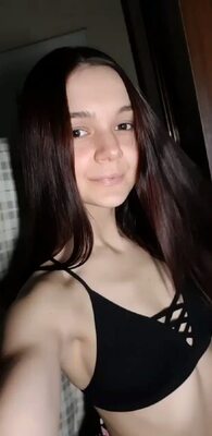Bild markiert mit: Brunette, Camgirl, Chaturbate, MeowMeowMay