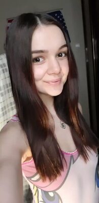Bild markiert mit: Brunette, Camgirl, Chaturbate, MeowMeowMay
