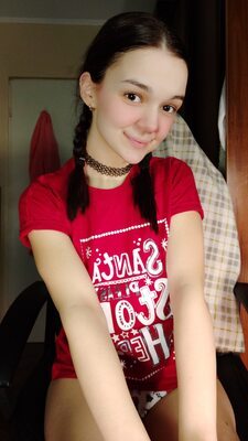 Bild markiert mit: Brunette, Camgirl, Chaturbate, MeowMeowMay