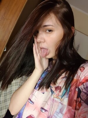 Bild markiert mit: Brunette, Camgirl, Chaturbate, MeowMeowMay