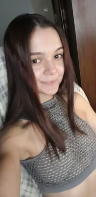 Bild markiert mit: Brunette, Camgirl, Chaturbate, MeowMeowMay