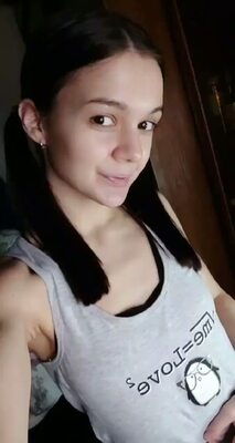 Bild markiert mit: Brunette, Camgirl, Chaturbate, MeowMeowMay
