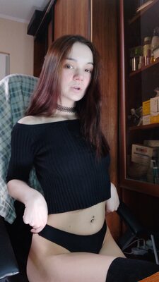 Bild markiert mit: Brunette, Camgirl, Chaturbate, MeowMeowMay
