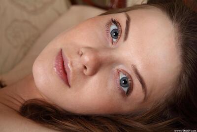 Bild markiert mit: Brunette, Danica - Anita C, Eyes, Femjoy, Russian, Sexy Wallpaper, Surreal, Close-up, Face, Safe for work