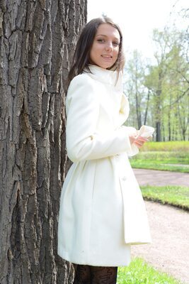 Bild markiert mit: Brunette, Foxy Di - Nensi B - Medina U, MET Art, Mikhail Paramonov - Paromov, Mirtila, Russian, Cute, Safe for work