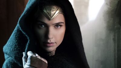 Bild markiert mit: Brunette, Gal Gadot, Celebrity - Star, Cosplay, Eyes, Israeli, Safe for work, Sexy Wallpaper