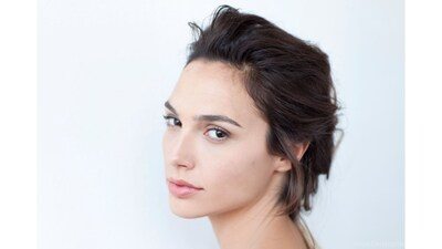 Bild markiert mit: Brunette, Gal Gadot, Celebrity - Star, Eyes, Israeli, Safe for work, Sexy Wallpaper