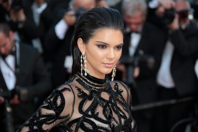 Bild markiert mit: Brunette, Kendall Jenner, American, Celebrity - Star, Safe for work