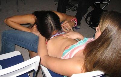 Bild markiert mit: Lesbian, Brunette