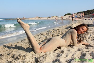 Bild markiert mit: Skinny, 2clovers.com, Beach, Blonde, Es Cavallet Beach Part 1, Feet, Katya Clover - Mango A, Legs, Russian, Sexy Wallpaper, Smiling, Cute, Tanned