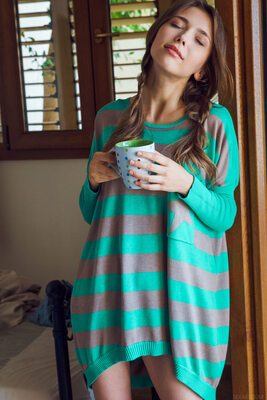 Bild markiert mit: Skinny, Alex Lynn, Brunette, Mila Azul, Phez, SexArt, Ukrainian, Cute, Safe for work