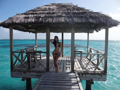 Bild markiert mit: Skinny, Beach, Bikini, Brazilian, Brunette, Kaira Jord&atilde;o Magalh&atilde;es, Legs, Sexy Wallpaper, Tummy