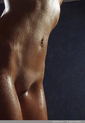Bild markiert mit: Skinny, Björn Oldsen, Domai, Klara, Wet, Pussy, Tummy