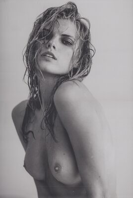 Bild markiert mit: Skinny, Black and White, Blonde, Maryna Linchuk, Belarusian, Boobs, Celebrity - Star, Cute, Eyes