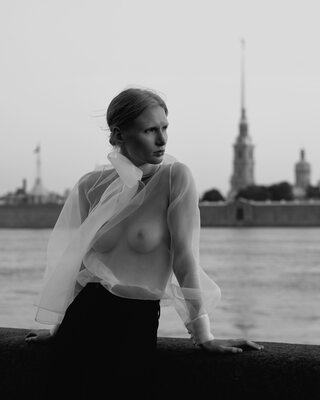 Bild markiert mit: Skinny, Black and White, Blonde, Roman Filippov, Art, Small Tits