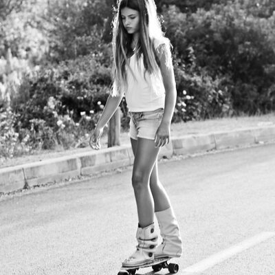 Bild markiert mit: Skinny, Black and White, Brunette, Thylane Blondeau, Celebrity - Star, Cute, French, Legs, Safe for work, Sport