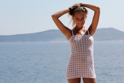 Bild markiert mit: Skinny, Blonde, Katya Clover - Mango A, MET Art, Sithonia, Cute, Eyes, Nature, Russian, Sexy Wallpaper, Smiling, Tanned