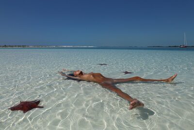 Bild markiert mit: Skinny, Blonde, Katya Clover - Mango A, MET Art, Ydenar, Beach, Russian