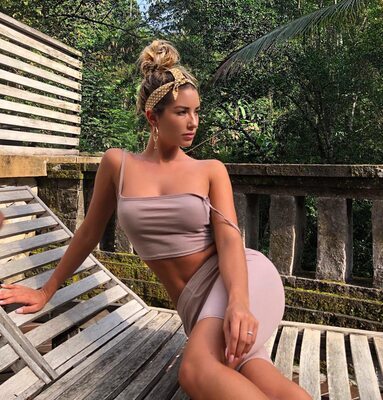 Bild markiert mit: Skinny, Blonde, Sierra Skye, American, Cute