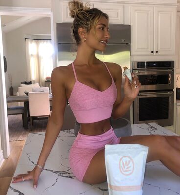 Bild markiert mit: Skinny, Blonde, Sierra Skye, American, Cute