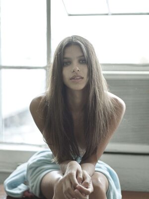 Bild markiert mit: Skinny, Bruna Lírio, Brunette, Brazilian, Celebrity - Star, Cute, Eyes