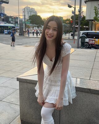 Bild markiert mit: Skinny, Brunette, Dasha Taran, Cute, Russian, Safe for work, Smiling