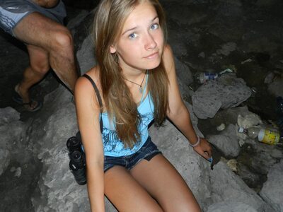 Bild markiert mit: Skinny, Brunette, Eyes, Legs, Natalja M, Sexy Wallpaper, Cute