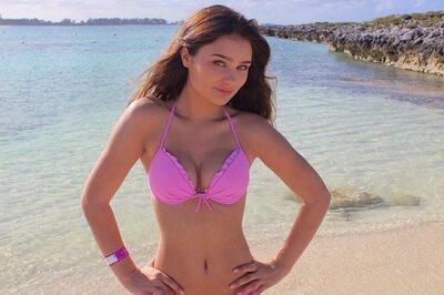 Bild markiert mit: Skinny, Beach, Bikini, Brunette, Canadian, Sophi Knight, Cute, Tummy