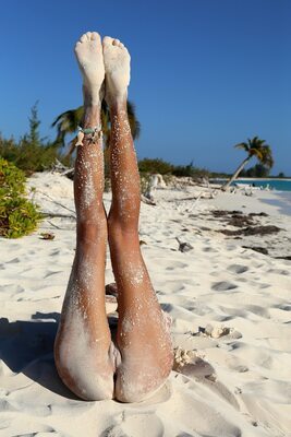 Bild markiert mit: Skinny, Katya Clover - Mango A, MET Art, Ojula, Beach, Feet, Legs, Pussy, Russian